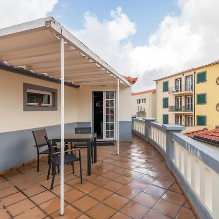 Amazing Old Town - Apartments By Sbh Funchal  Bagian luar foto