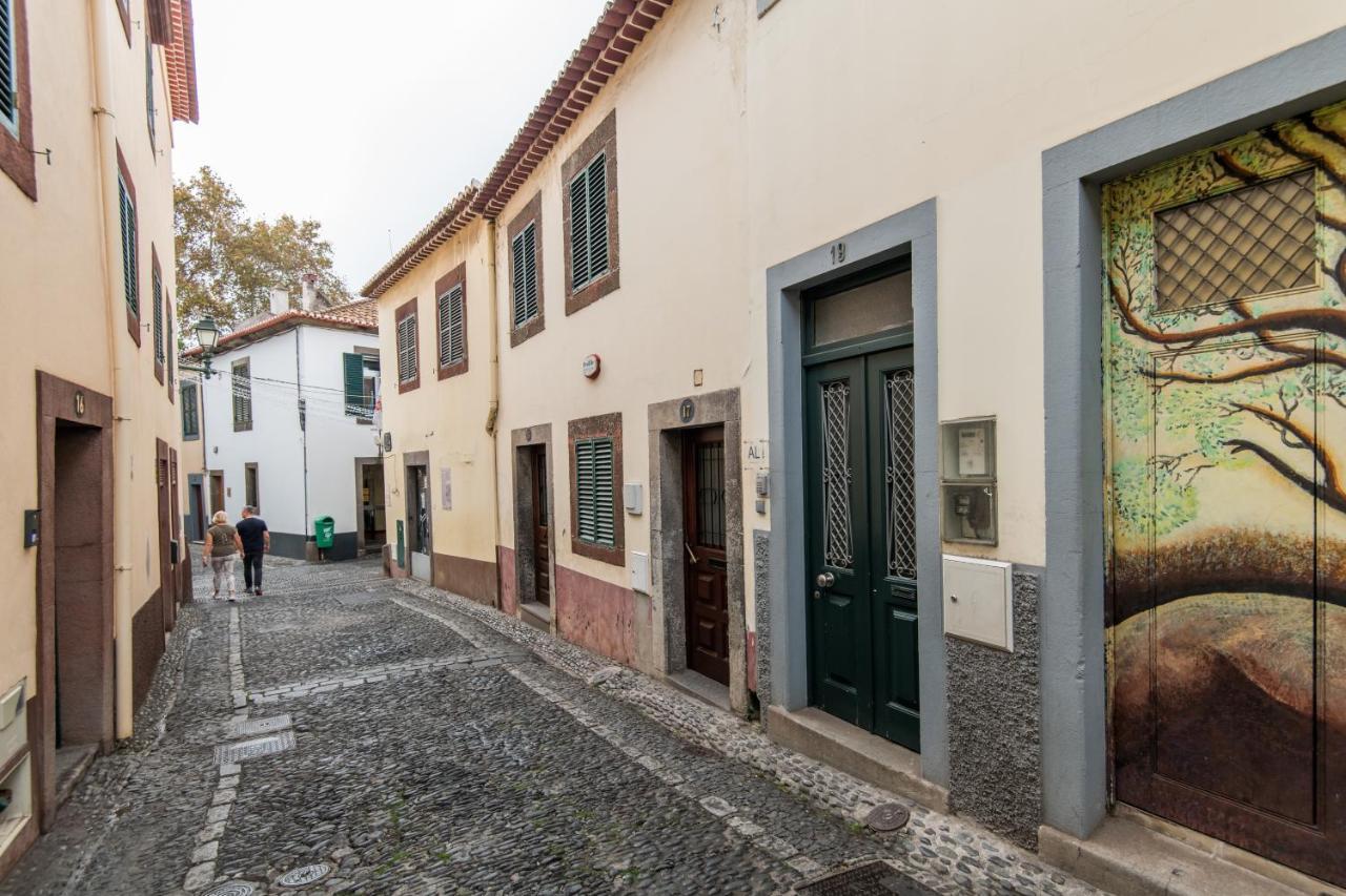 Amazing Old Town - Apartments By Sbh Funchal  Bagian luar foto